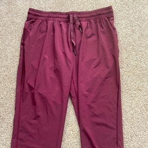 Lululemon Namaskar jogger crops